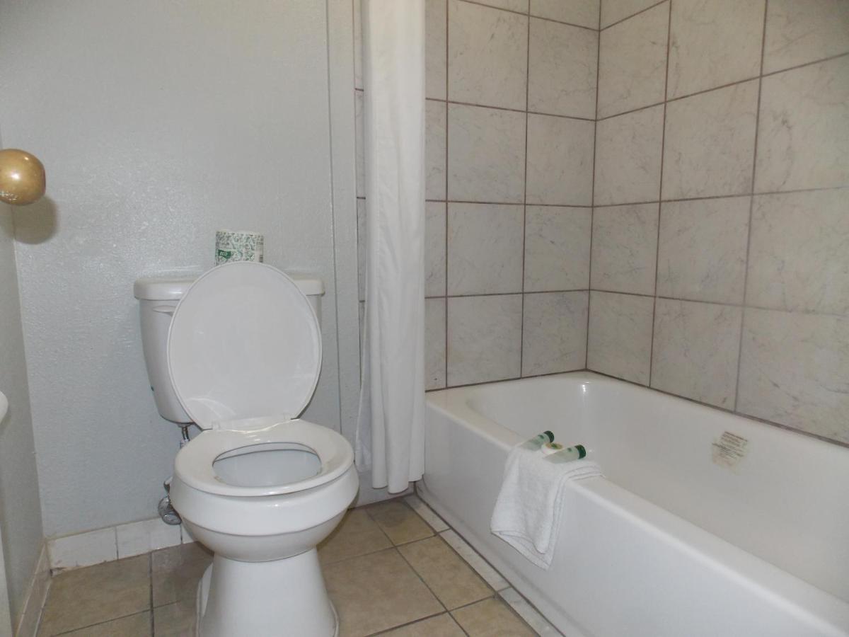 Augusta Best Inn Luaran gambar